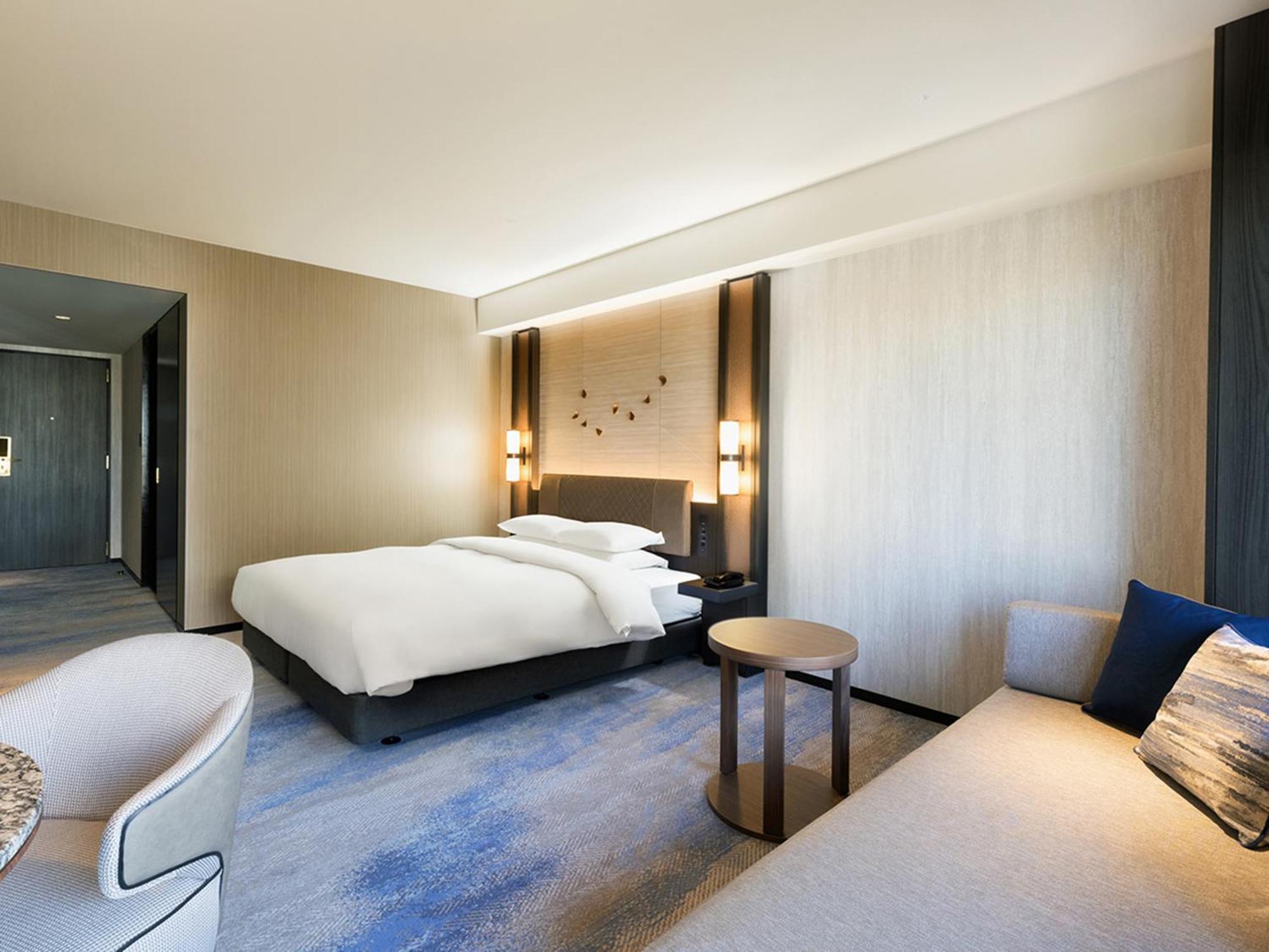 Chambre Lit King-Size Deluxe Rénovée - Non-Fumeurs
